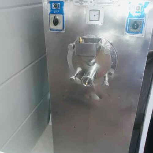 خمره چوبی و بار سفت کن