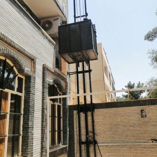 ساخت وتعمیر آسانسور وبالابرهای نفربر وباربر
