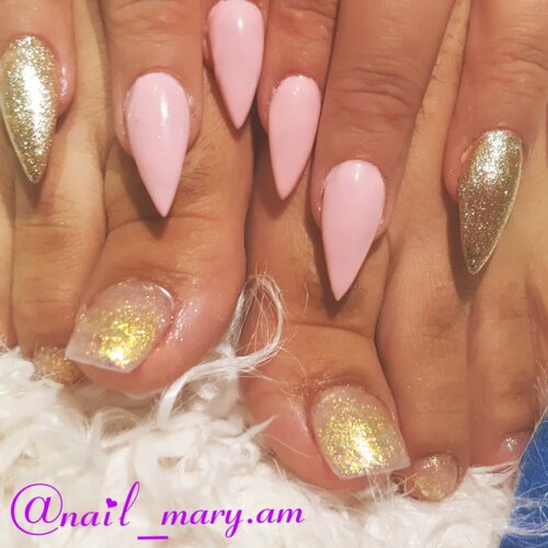 خدمات کاشت ناخن و آموزش مژه پدیکور