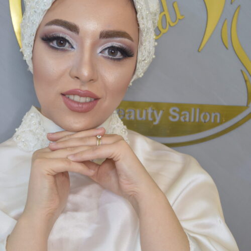 انجام خدمات میکاپ و شنیون عروس پکیج ویژه