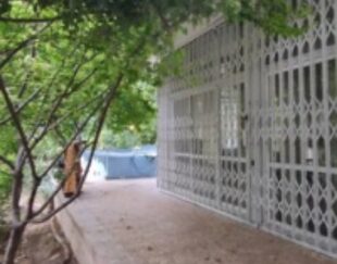باغ 1000متری با گاز آب لوله کشی.برقتکفاز.برق سه فاز آب چاه با پروانه.اسپیلیت.استخر.دوربین مدار بسته و دزدگیر کنترل از راه دور