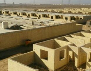 اجرای آجر نما 10 سوراخه و بتن لیسه ای گف