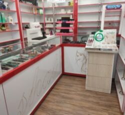 فروش دکور و اجناس لوازم آرایشی و بهداشتی یکجا