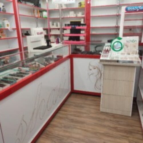 فروش دکور و اجناس لوازم آرایشی و بهداشتی یکجا