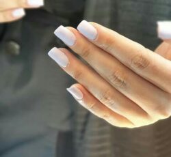 اموزش وکاشت ناخن