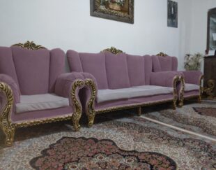 مبل راحتی کلاسیک 7نفره باجلومبلی سه تایی