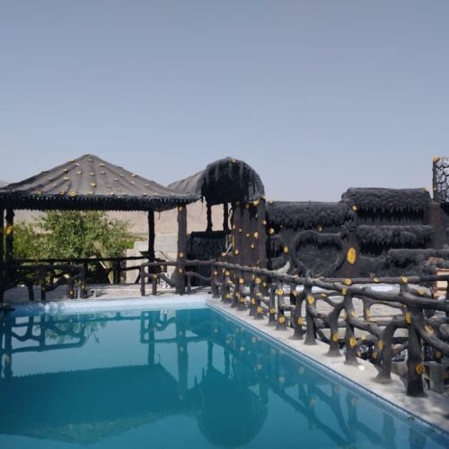 نمای طرح چوب و سنگ سیمانی