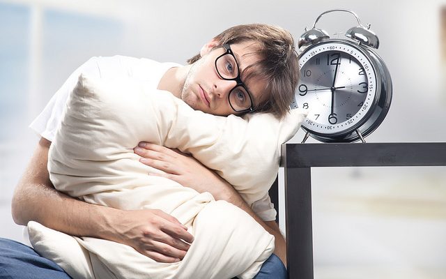 مشکلات خواب و تاثیر آن بر سلامتی فیزیکی و روانی